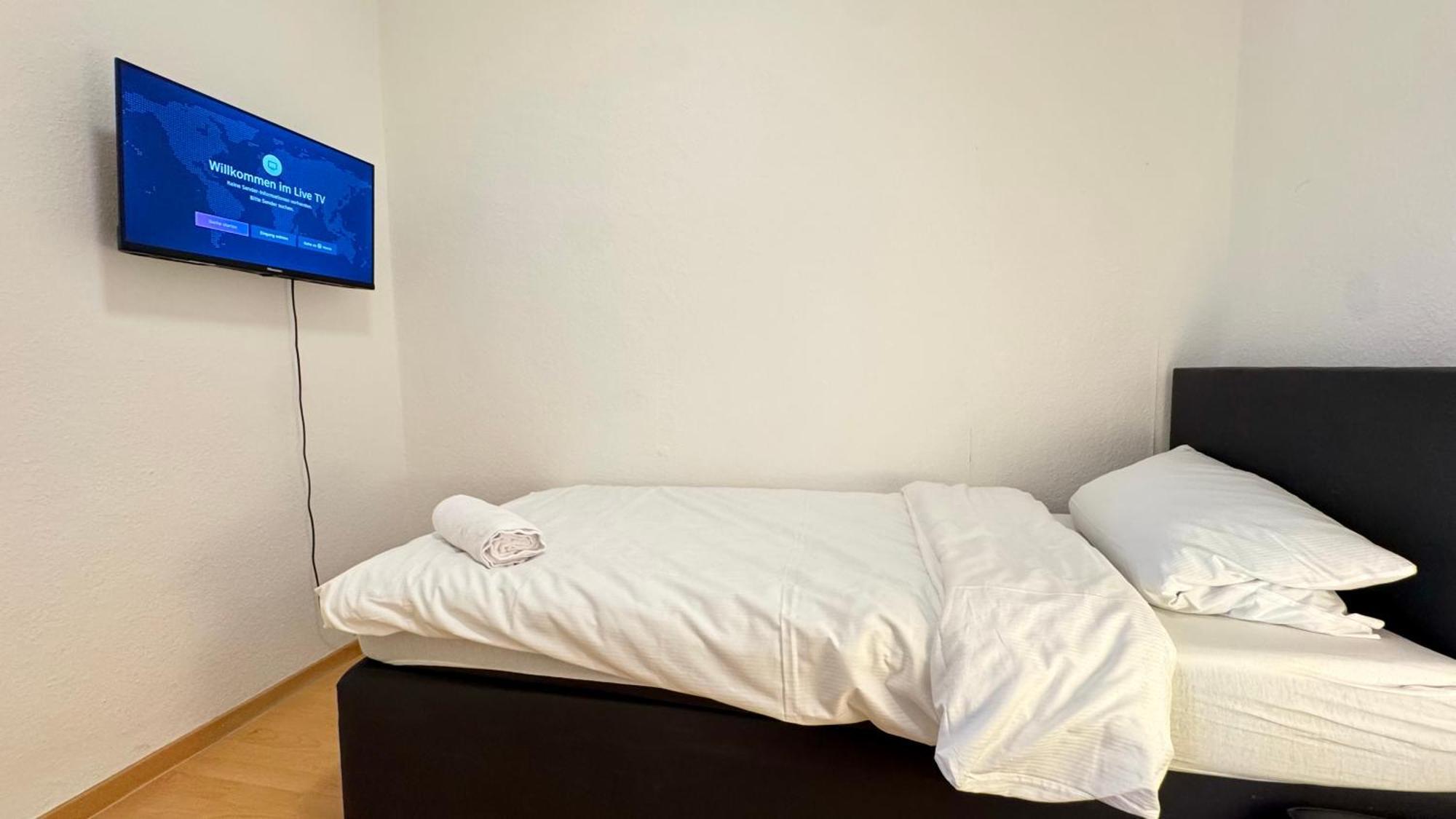 Apartments Im Herzen Von Neumuenster Innenstadt & Hbf Fusslaeufig, Mit Privatparkplatz Экстерьер фото