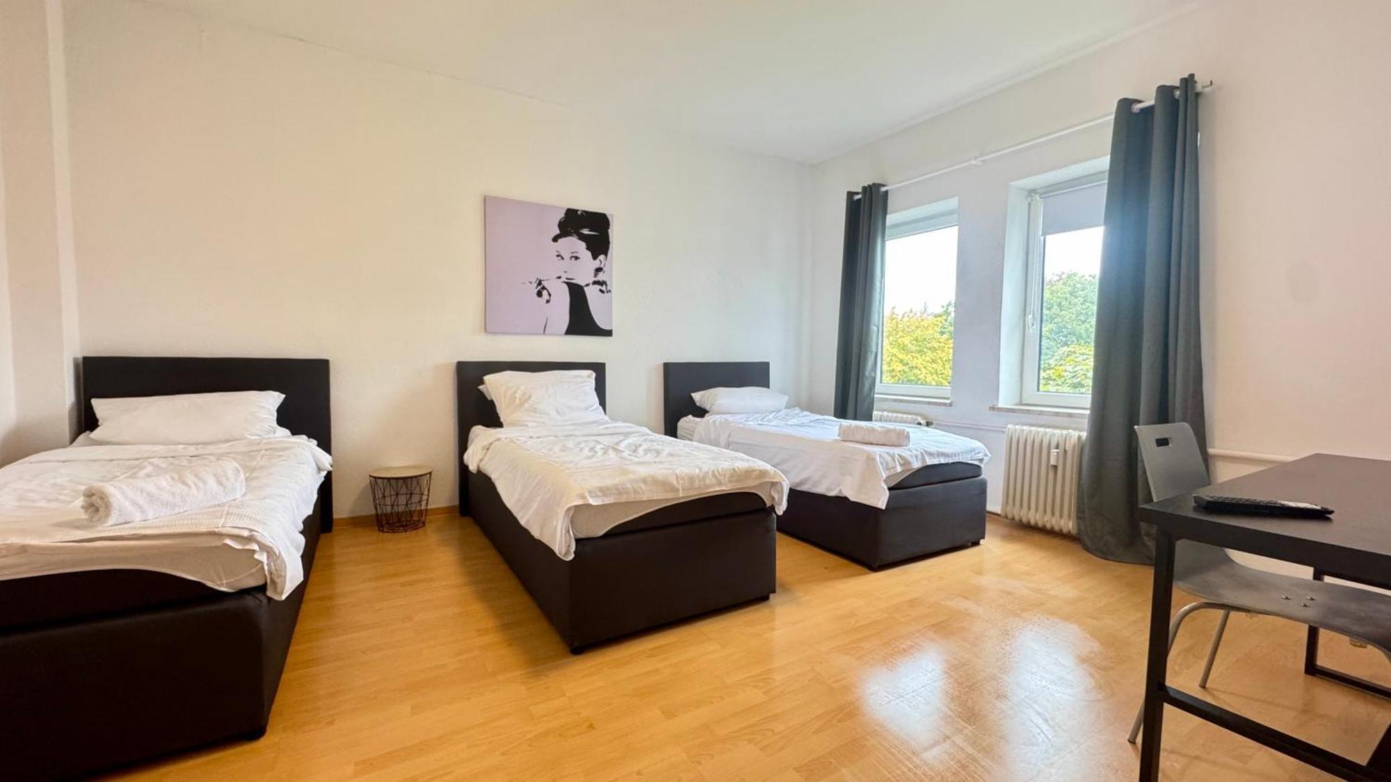 Apartments Im Herzen Von Neumuenster Innenstadt & Hbf Fusslaeufig, Mit Privatparkplatz Экстерьер фото